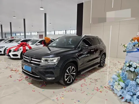 2021 VOLKSWAGEN THARU,autocango,china used car exporter,china ev exporter,chinese used car exporter,chinese used ev exporter