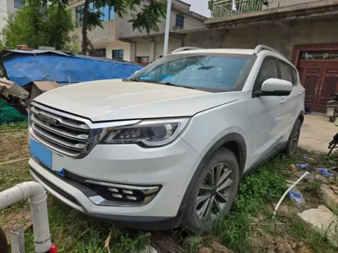 2018 SWM X7,autocango,china used car exporter,china ev exporter,chinese used car exporter,chinese used ev exporter