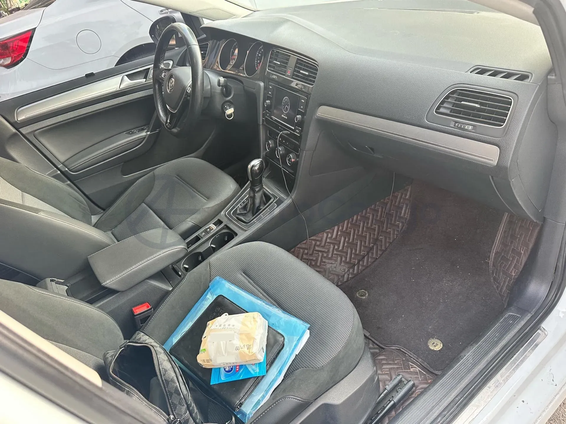 2019 Chery Tiggo 8 1.6T 197HP L4 7DCT,autocango,china used car exporter,china ev exporter,chinese used car exporter,chinese used ev exporter