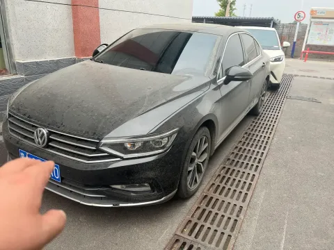 2020 VOLKSWAGEN MAGOTAN,autocango,china used car exporter,china ev exporter,chinese used car exporter,chinese used ev exporter