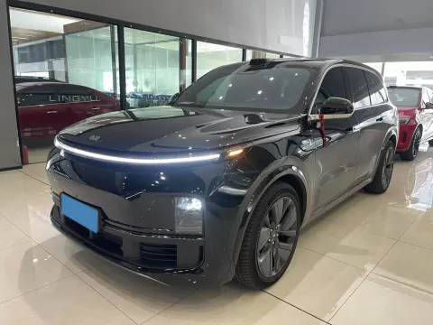 2025 LI L9,autocango,china used car exporter,china ev exporter,chinese used car exporter,chinese used ev exporter