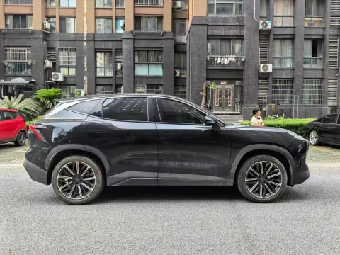 2022 Jetour DASHING 1.6T 197HP L4 7DCT