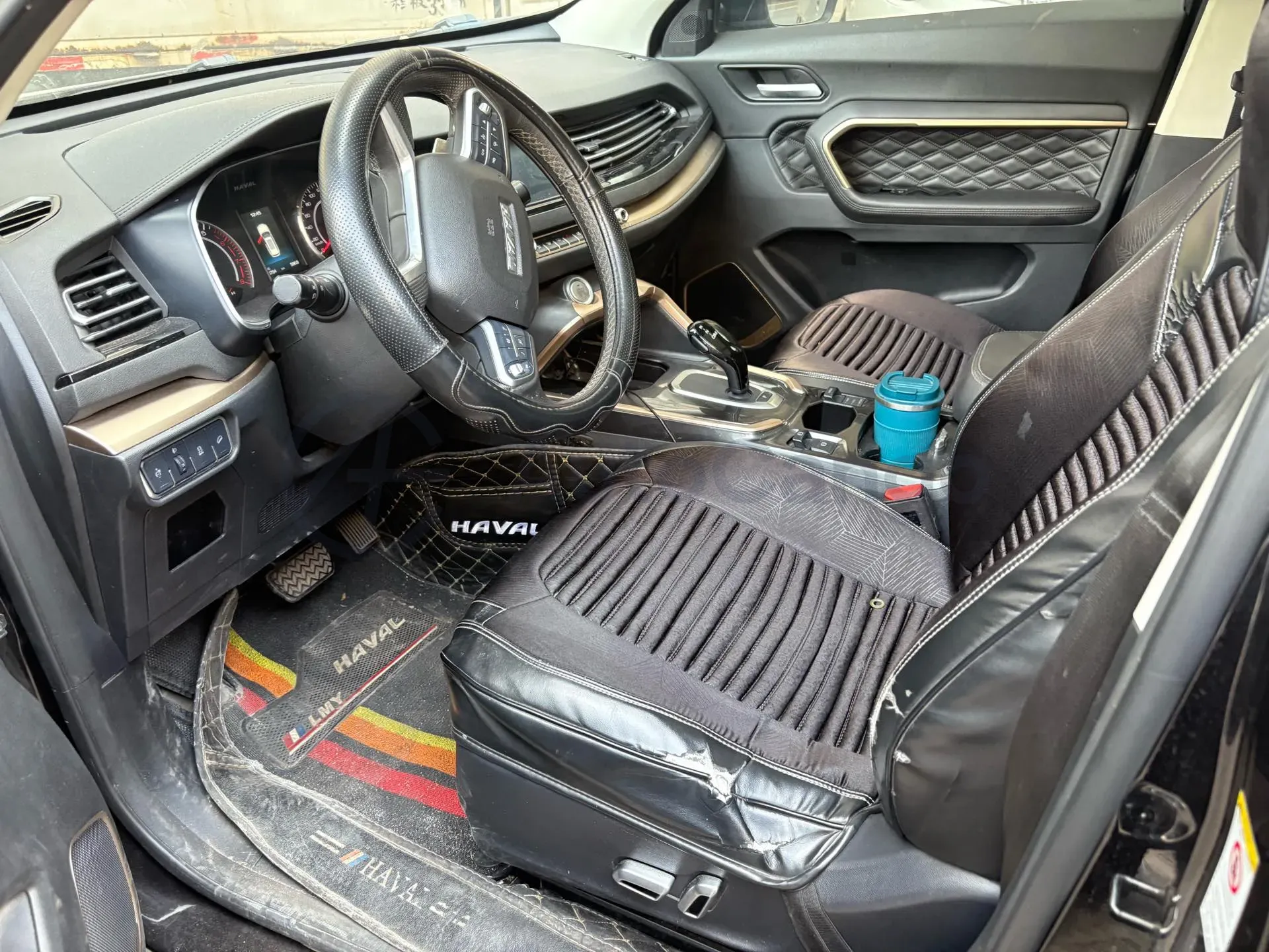 2020 Haval H6 1.5T 169HP L4 7DCT,autocango,china used car exporter,china ev exporter,chinese used car exporter,chinese used ev exporter