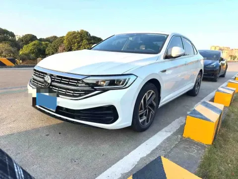2023 VOLKSWAGEN SAGITAR,autocango,china used car exporter,china ev exporter,chinese used car exporter,chinese used ev exporter