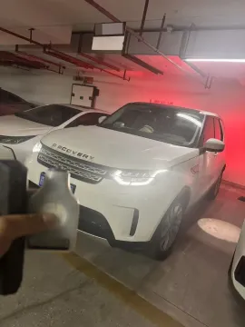 2018 LAND ROVER DISCOVERY,autocango,china used car exporter,china ev exporter,chinese used car exporter,chinese used ev exporter