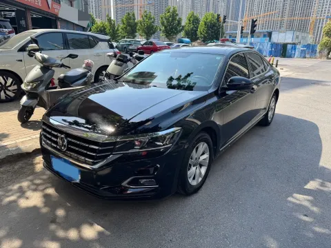 2020 VOLKSWAGEN PASSAT,autocango,china used car exporter,china ev exporter,chinese used car exporter,chinese used ev exporter