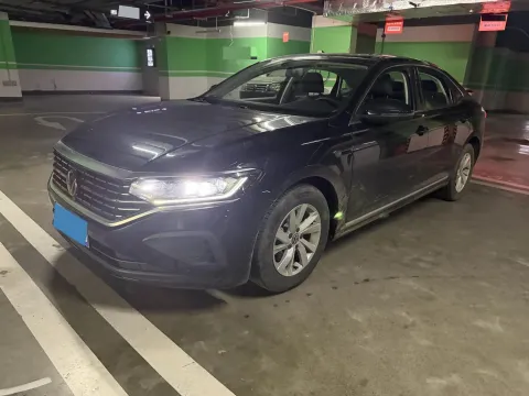 2024 VOLKSWAGEN PASSAT,autocango,china used car exporter,china ev exporter,chinese used car exporter,chinese used ev exporter