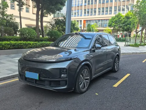 2024 TOYOTA GRANVIA,autocango,china used car exporter,china ev exporter,chinese used car exporter,chinese used ev exporter