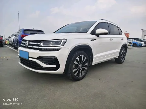 2019 MINI MINI,autocango,china used car exporter,china ev exporter,chinese used car exporter,chinese used ev exporter