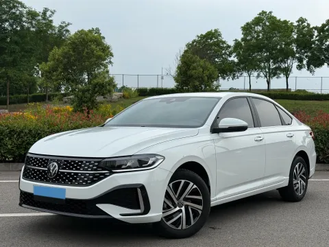 2024 VOLKSWAGEN LAVIDA,autocango,china used car exporter,china ev exporter,chinese used car exporter,chinese used ev exporter