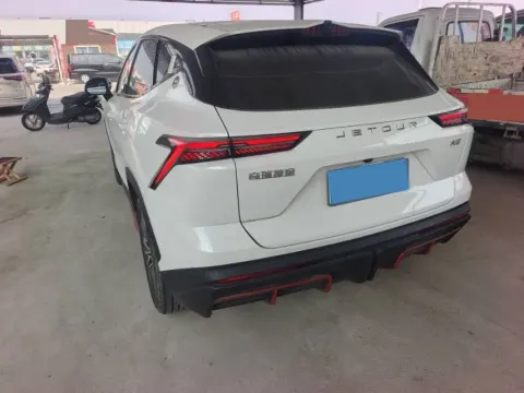 2024 Jetour DASHING 1.5T 156HP L4 6DCT