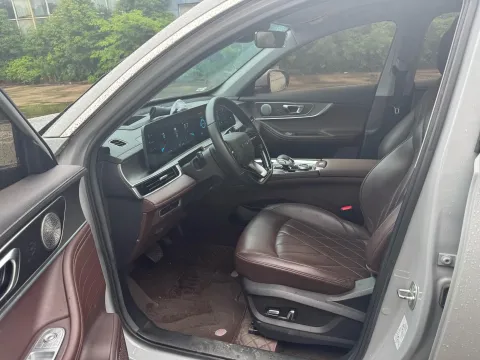 2022 Chery Tiggo 8 PRO 1.6T 197HP L4 7DCT