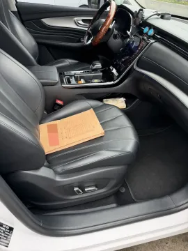 2019 Roewe RX5 MAX 1.5T 173HP L4 6AT,autocango,china used car exporter,china ev exporter,chinese used car exporter,chinese used ev exporter