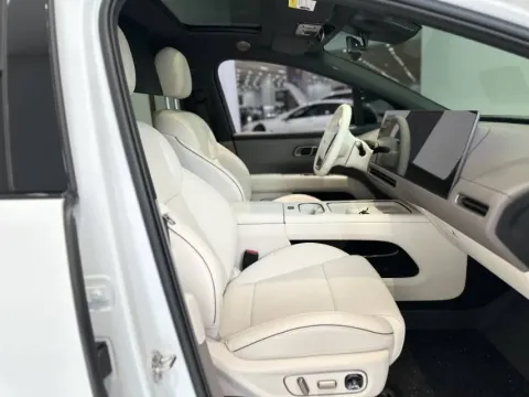 2025 Li i6 BEV