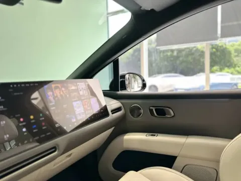 2025 Li i6 BEV