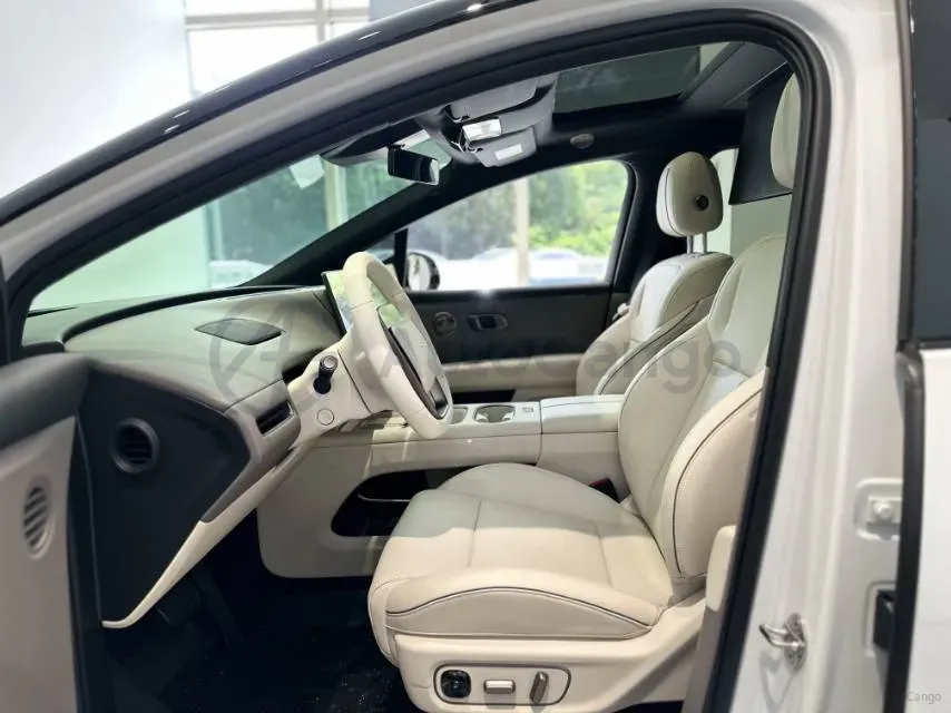 2025 Li i6 BEV,autocango,china used car exporter,china ev exporter,chinese used car exporter,chinese used ev exporter