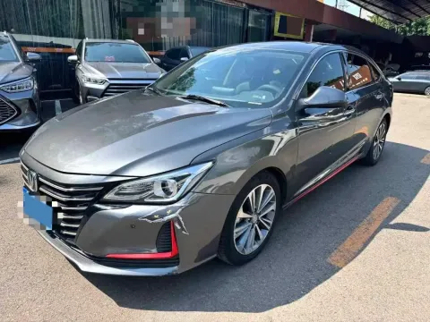 2021 CHANGAN RAETON CC,autocango,china used car exporter,china ev exporter,chinese used car exporter,chinese used ev exporter