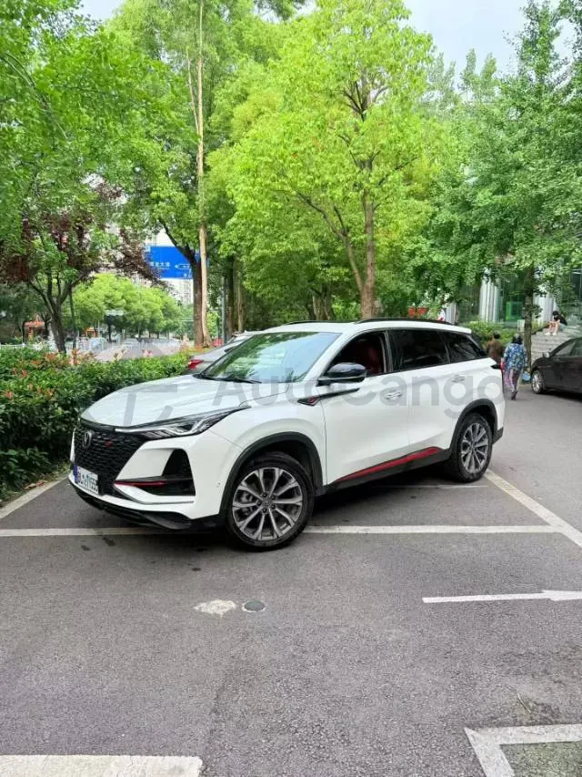 2020 ChangAn CS75 Plus 2.0T 233HP L4 8AT,autocango,china used car exporter,china ev exporter,chinese used car exporter,chinese used ev exporter