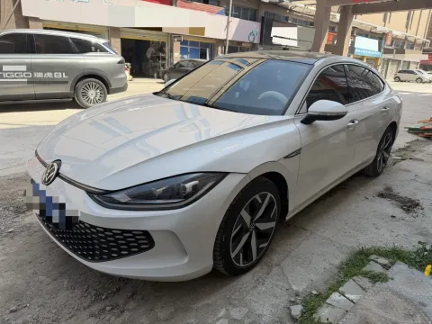 2023 VOLKSWAGEN LAMANDO,autocango,china used car exporter,china ev exporter,chinese used car exporter,chinese used ev exporter