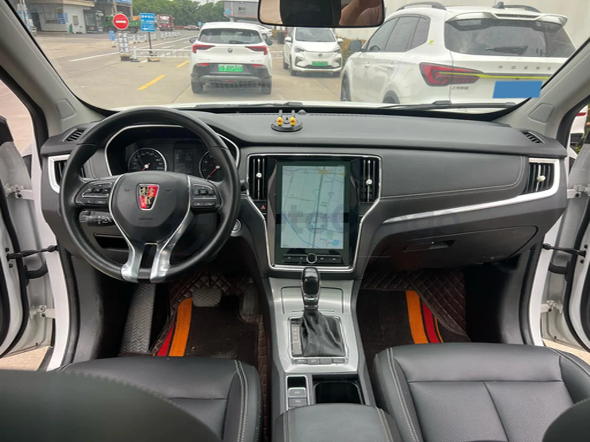 2019 Roewe i6 1.5T 169HP L4 7DCT,autocango,china used car exporter,china ev exporter,chinese used car exporter,chinese used ev exporter