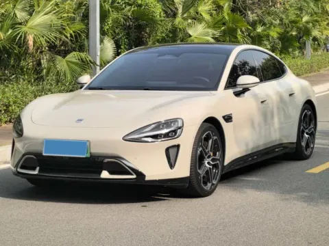 2024 MI SU7,autocango,china used car exporter,china ev exporter,chinese used car exporter,chinese used ev exporter