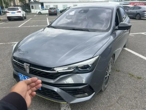 2021 ROEWE I5,autocango,china used car exporter,china ev exporter,chinese used car exporter,chinese used ev exporter