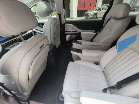2025 Voyah Dream 1.5T 150HP L4 1DHT PHEV 41.7KWH