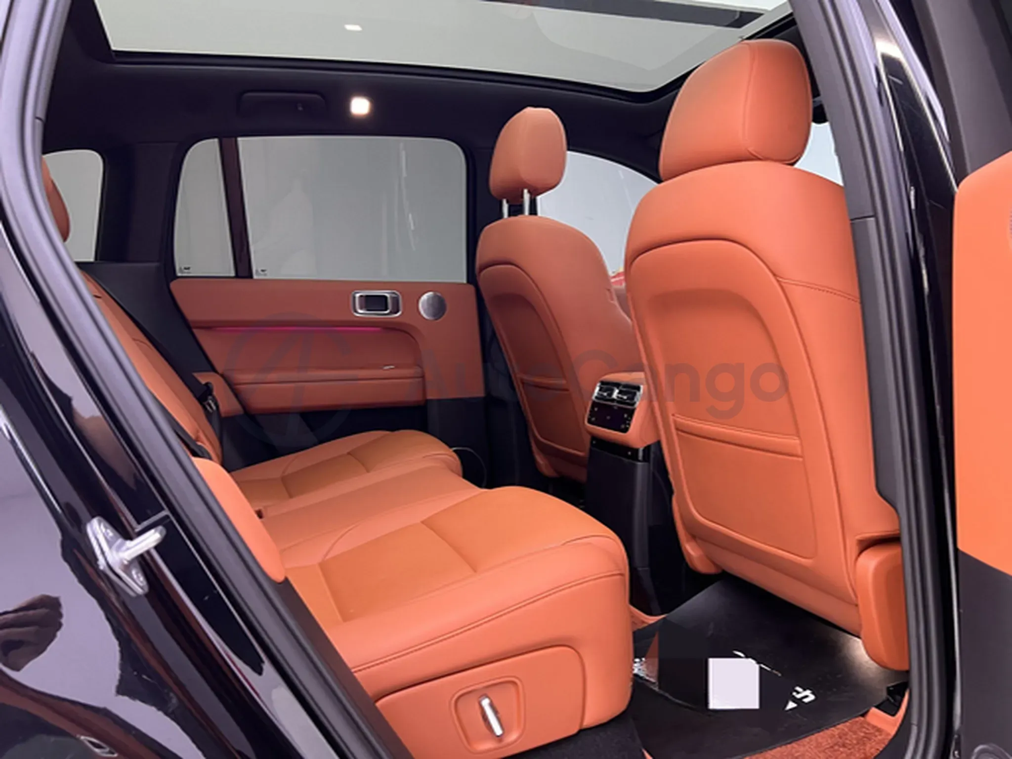 2024 Li L6 Range Extended 154HP L4 REEV 36.8KWH,autocango,china used car exporter,china ev exporter,chinese used car exporter,chinese used ev exporter