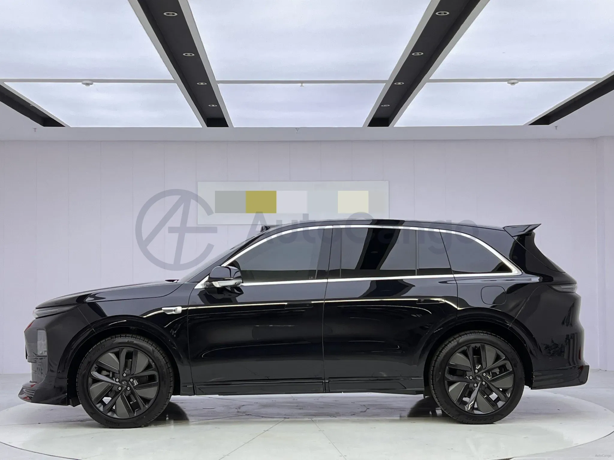2024 Li L6 Range Extended 154HP L4 REEV 36.8KWH,autocango,china used car exporter,china ev exporter,chinese used car exporter,chinese used ev exporter