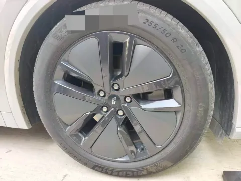 2024 Li L8 Range Extended 154HP REEV 42.8KWH