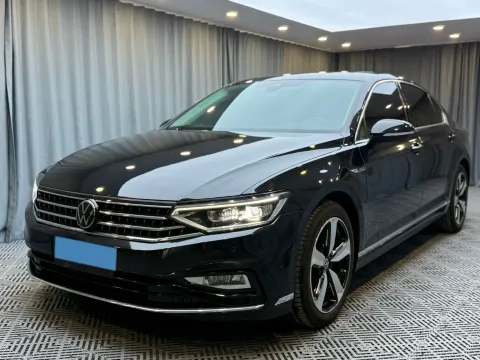 2023 VOLKSWAGEN MAGOTAN,autocango,china used car exporter,china ev exporter,chinese used car exporter,chinese used ev exporter