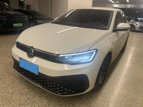 2025 VOLKSWAGEN LAVIDA,autocango,china used car exporter,china ev exporter,chinese used car exporter,chinese used ev exporter