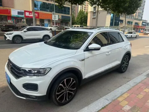 2022 VOLKSWAGEN T-ROC,autocango,china used car exporter,china ev exporter,chinese used car exporter,chinese used ev exporter