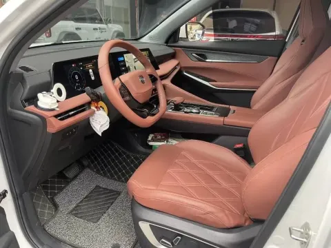 2023 ChangAn CS75 Plus 1.5T 188HP L4 8AT