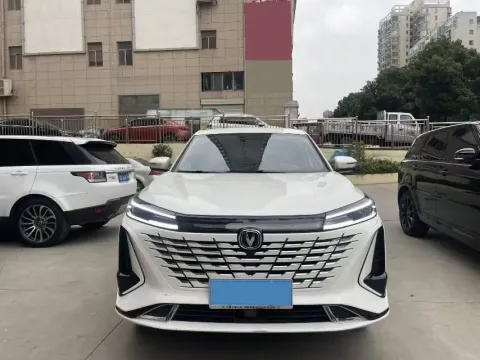 2023 ChangAn CS75 Plus 1.5T 188HP L4 8AT