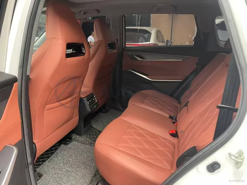 2023 ChangAn CS75 Plus 1.5T 188HP L4 8AT,autocango,china used car exporter,china ev exporter,chinese used car exporter,chinese used ev exporter