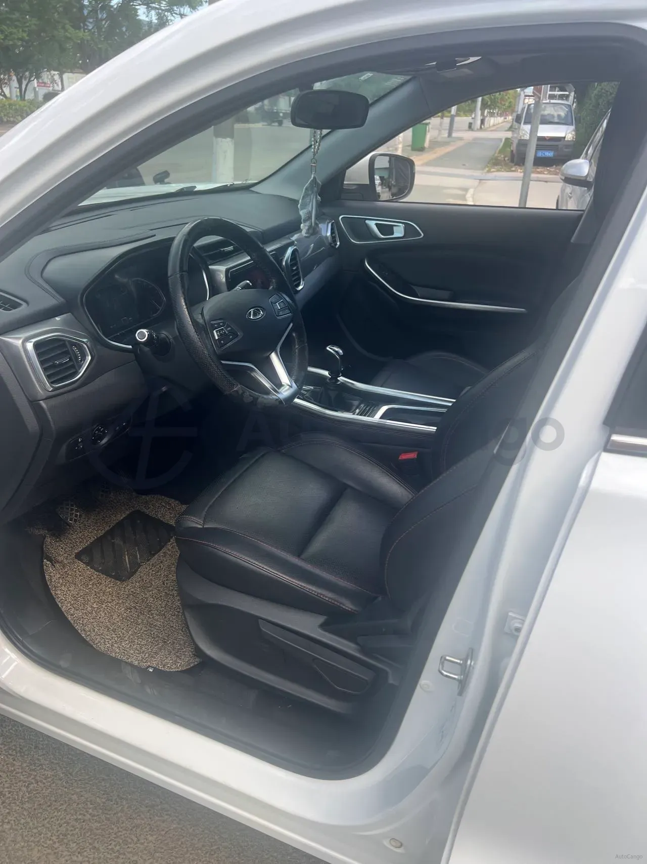 2017 Chery Tiggo 5x 1.5T 147HP L4 6MT,autocango,china used car exporter,china ev exporter,chinese used car exporter,chinese used ev exporter