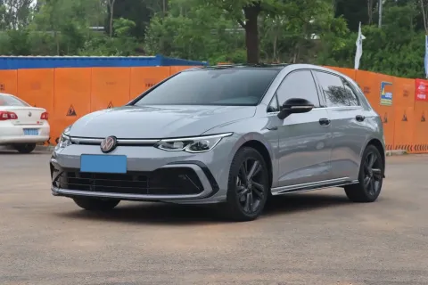 2021 VOLKSWAGEN GOLF,autocango,china used car exporter,china ev exporter,chinese used car exporter,chinese used ev exporter