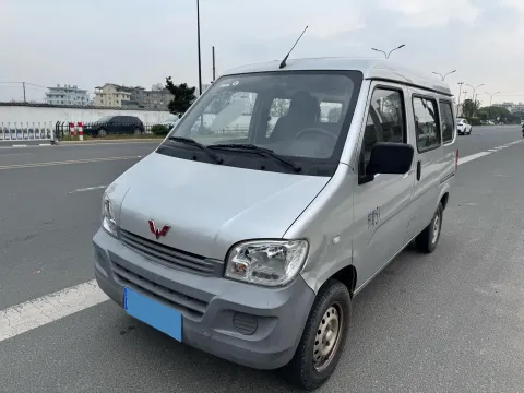 2023 WULING RONGGUANG S,autocango,china used car exporter,china ev exporter,chinese used car exporter,chinese used ev exporter