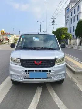 2019 WuLing RongGuang New Truck 1.8L 133HP L4 5MT,autocango,china used car exporter,china ev exporter,chinese used car exporter,chinese used ev exporter