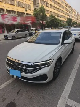 2022 VOLKSWAGEN SAGITAR,autocango,china used car exporter,china ev exporter,chinese used car exporter,chinese used ev exporter