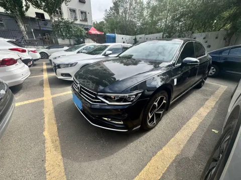 2023 VOLKSWAGEN MAGOTAN,autocango,china used car exporter,china ev exporter,chinese used car exporter,chinese used ev exporter
