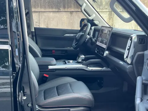 2023 Jetour Traveller 2.0T 254HP L4 7DCT