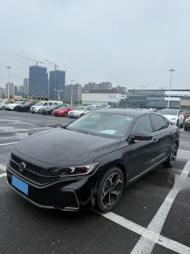 2023 VOLKSWAGEN PASSAT,autocango,china used car exporter,china ev exporter,chinese used car exporter,chinese used ev exporter