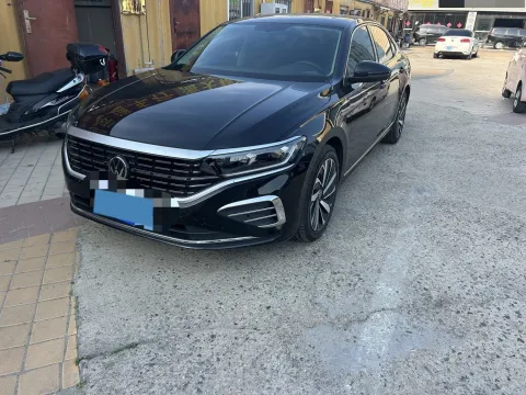 2024 VOLKSWAGEN PASSAT,autocango,china used car exporter,china ev exporter,chinese used car exporter,chinese used ev exporter