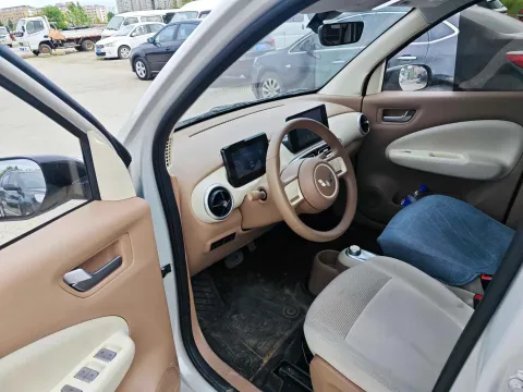 2023 WuLing BinGuo BEV 17.3KWH,autocango,china used car exporter,china ev exporter,chinese used car exporter,chinese used ev exporter