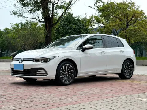 2021 VOLKSWAGEN GOLF,autocango,china used car exporter,china ev exporter,chinese used car exporter,chinese used ev exporter