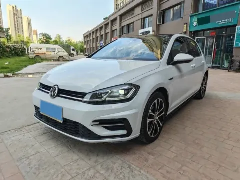 2018 VOLKSWAGEN GOLF,autocango,china used car exporter,china ev exporter,chinese used car exporter,chinese used ev exporter