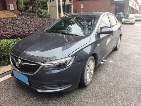 2020 BUICK ENCORE,autocango,china used car exporter,china ev exporter,chinese used car exporter,chinese used ev exporter