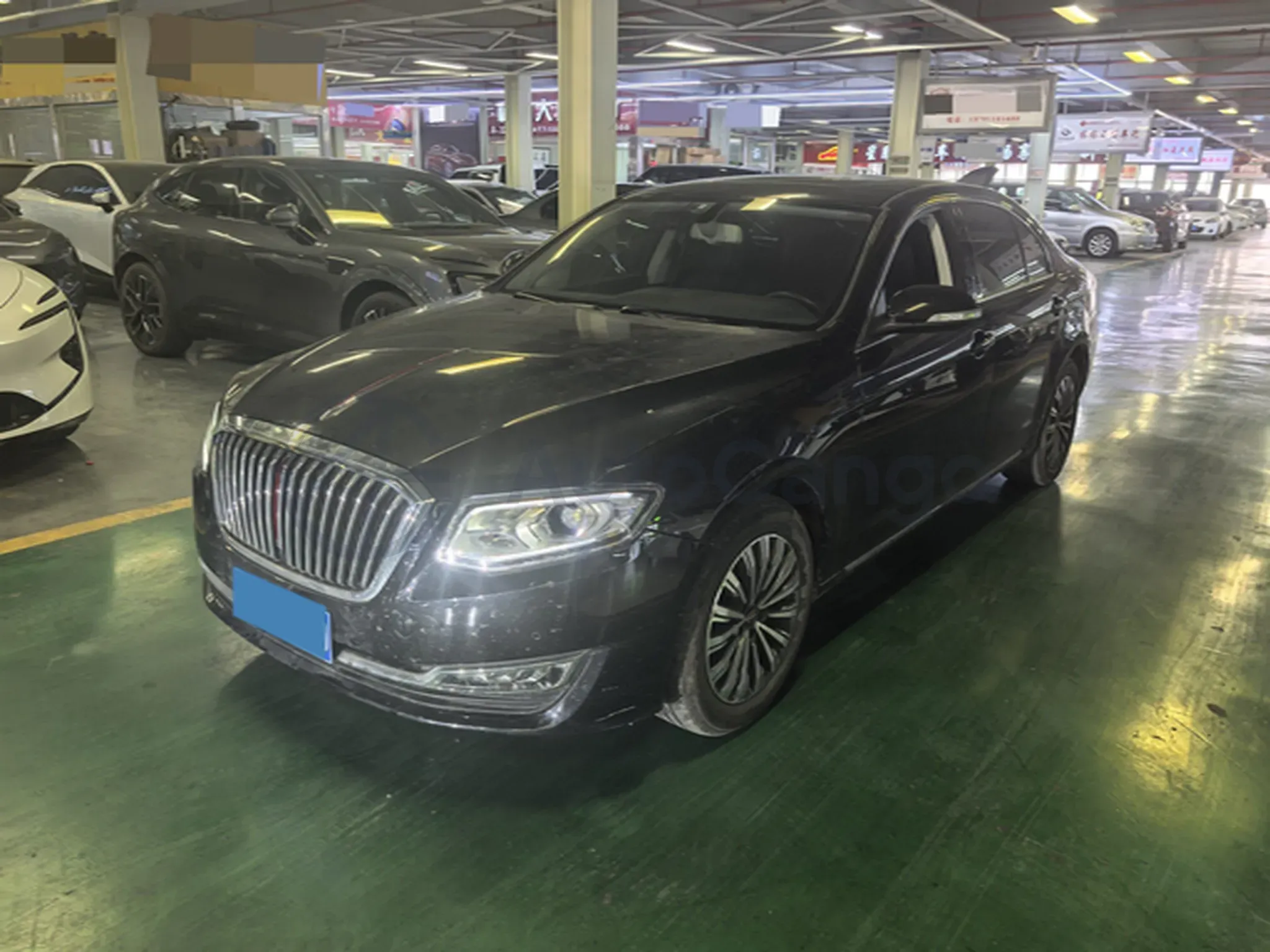 2021 HongQi H7 2.0T 204HP L4 6AT,autocango,china used car exporter,china ev exporter,chinese used car exporter,chinese used ev exporter